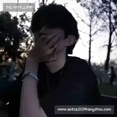 骆晶甜